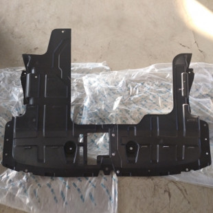 Пыльник моторного отсека (=S111F270909-0300-AA) СS35-Plus Changan S111F270909-0300