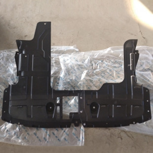 Пыльник моторного отсека (=S111F270909-0300) CS35 Plus Changan S111F270909-0300-AA