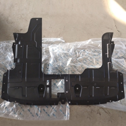 Пыльник моторного отсека (=S111F270909-0300) S111F270909-0300-AA Changan CS35, CS35 Plus